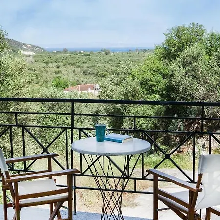 Apartamento Stunning Sea Views, Family In Heart Of Mani